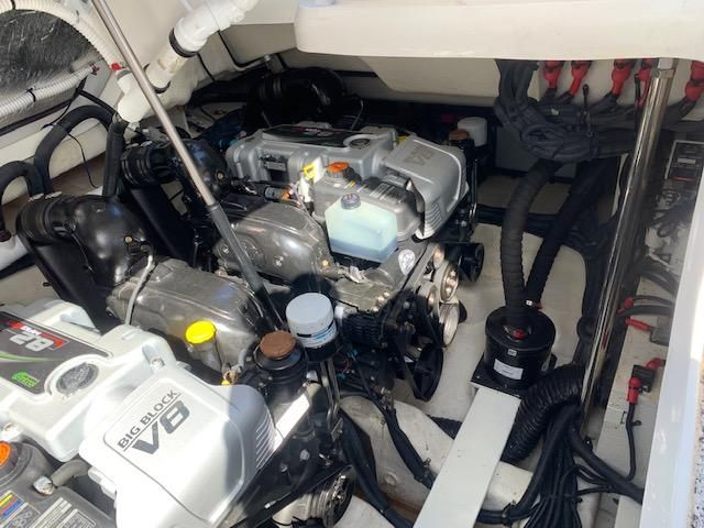2019 Sea Ray 42 