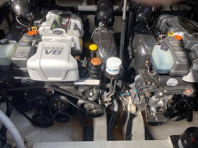2019 Sea Ray 42 