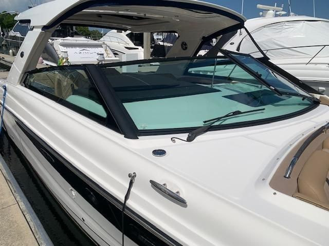 2019 Sea Ray 42 