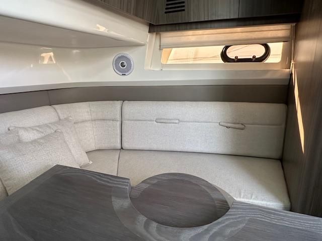 2019 Sea Ray 42 
