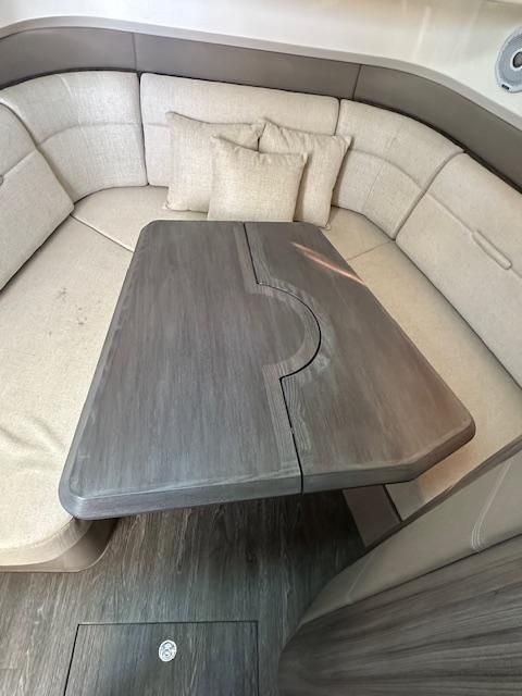 2019 Sea Ray 42 