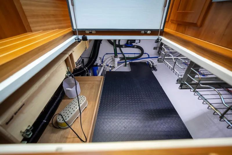  Yacht Photos Pics Storage Space Below Galley Floor