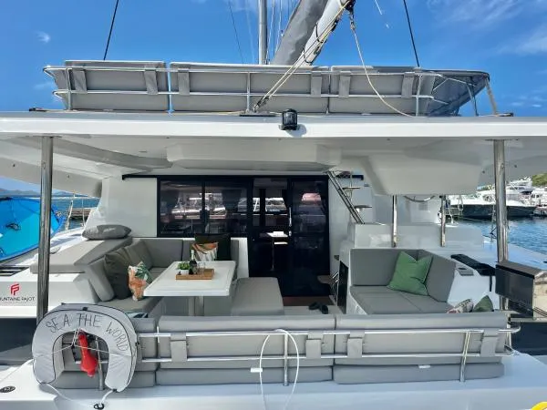 Sea The World Yacht Photos Pics 