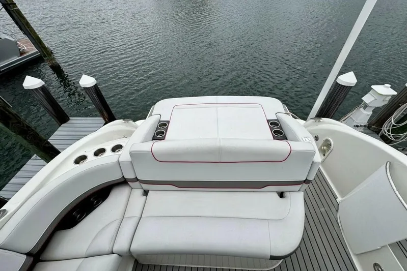 Hoody Yacht Photos Pics 2016 Formula 370 Super Sport- HOODY- Cockpit