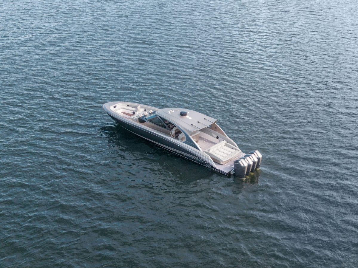 2024 Mystic Powerboats 52 