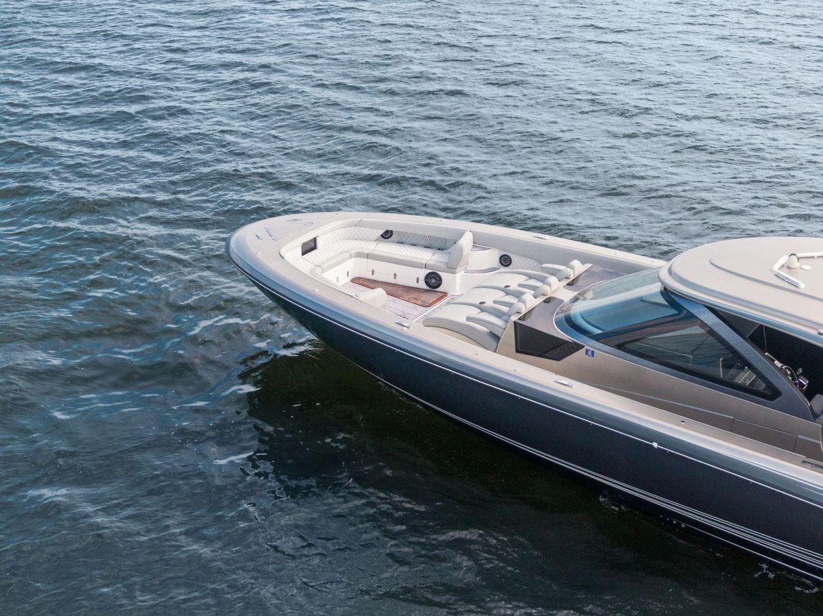 2024 Mystic Powerboats 52 