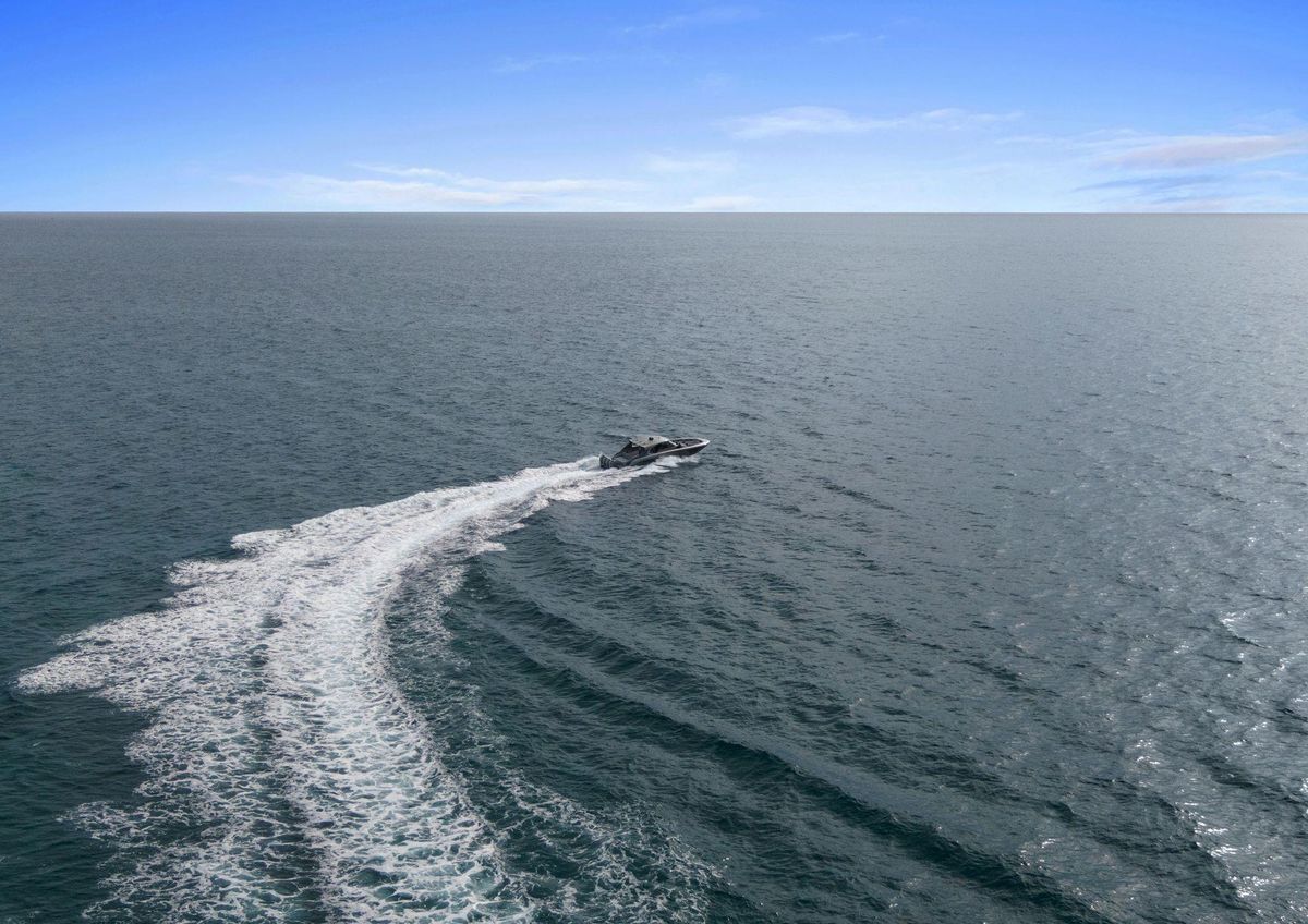 2024 Mystic Powerboats 52 