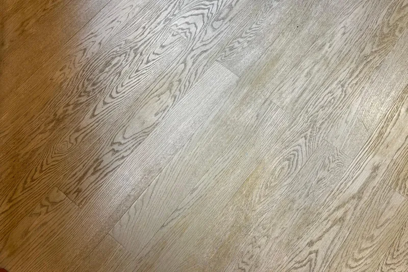  Yacht Photos Pics Light wood flooring with natural grain patterns, Castagnola 24, 2009 model.