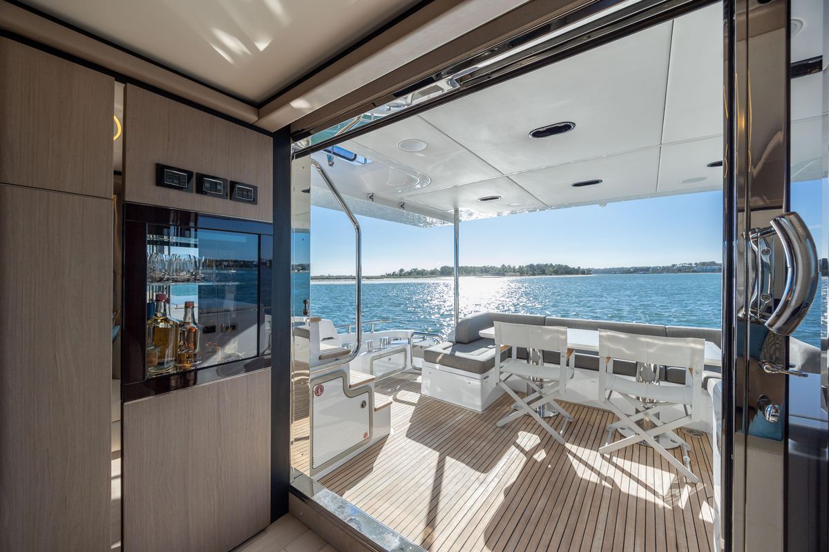 2021 Azimut 72 