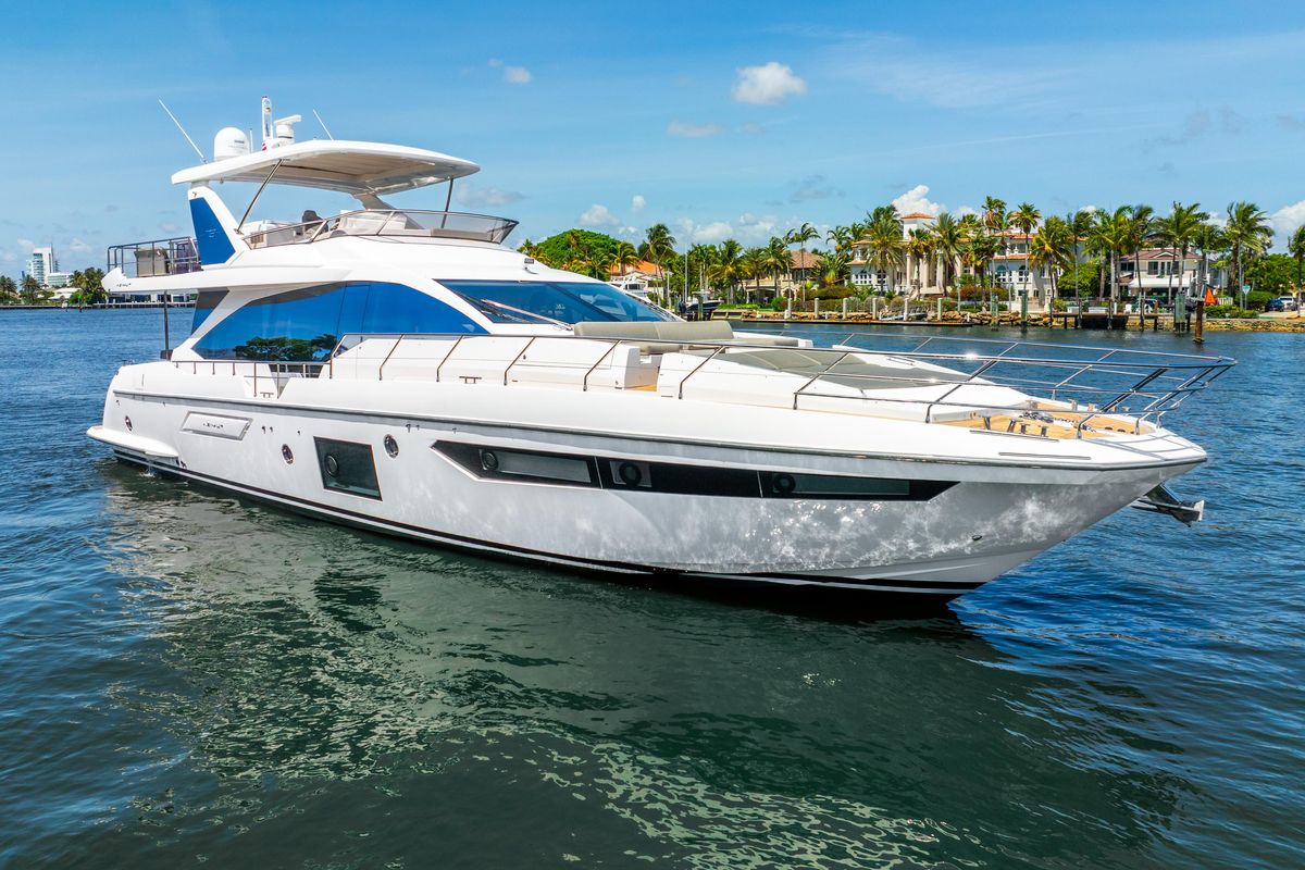 2021 Azimut 72 