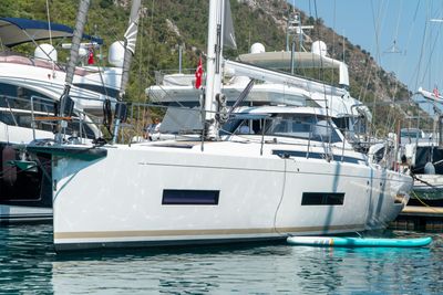 Yacht