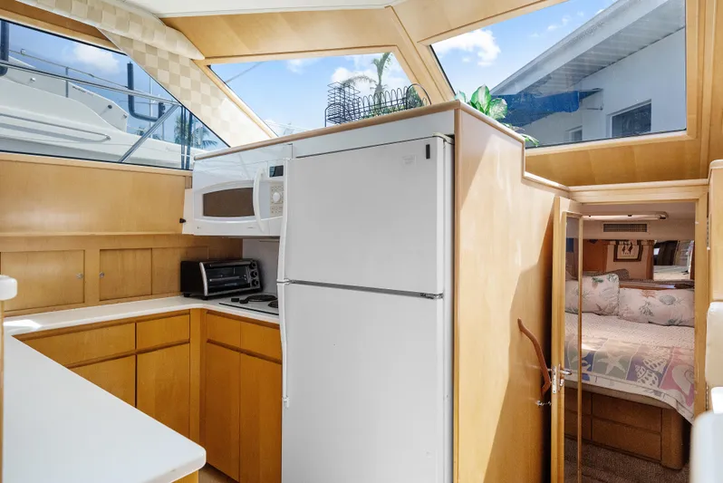 Waterview Yacht Photos Pics 