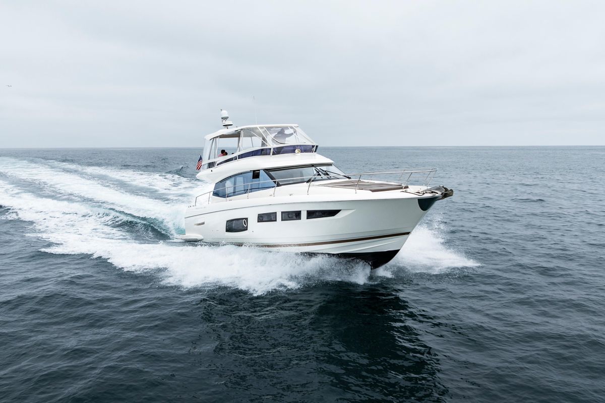 2018 Prestige 56 