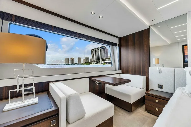 You And Islands Yacht Photos Pics 2023 Sunseeker 76 Yacht - Image 45