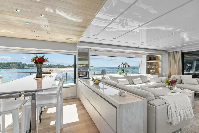 Miss Liza Yacht Photos Pics 2022 Sanlorenzo Sl86 - Image 34