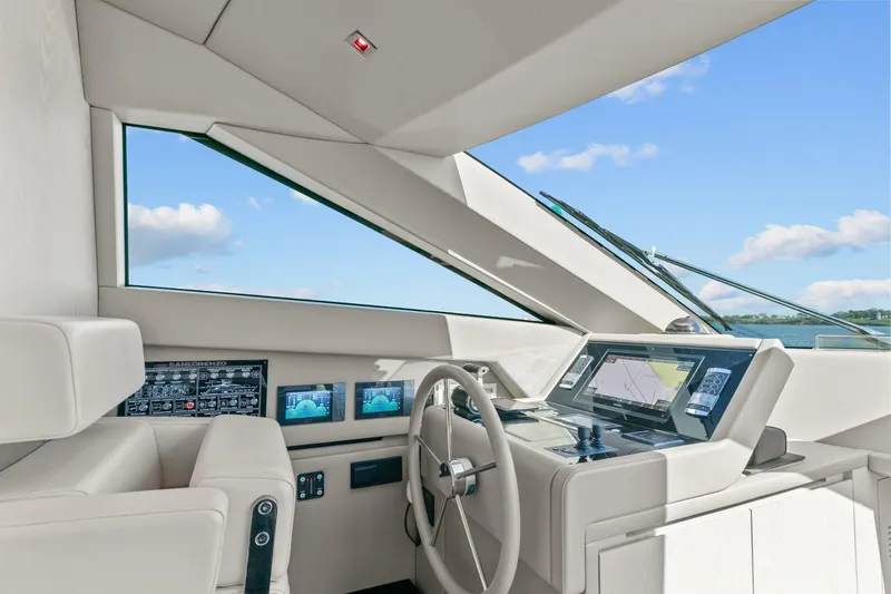 Miss Liza Yacht Photos Pics 2022 Sanlorenzo Sl86 - Image 57