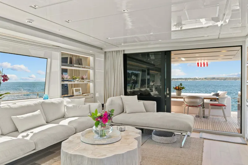 Miss Liza Yacht Photos Pics 2022 Sanlorenzo Sl86 - Image 32