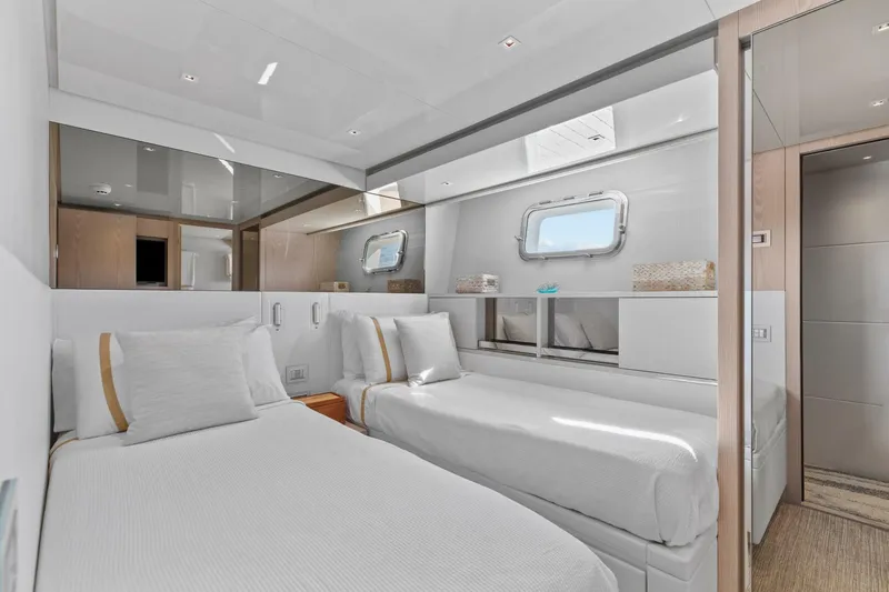 Miss Liza Yacht Photos Pics 2022 Sanlorenzo Sl86 - Image 52