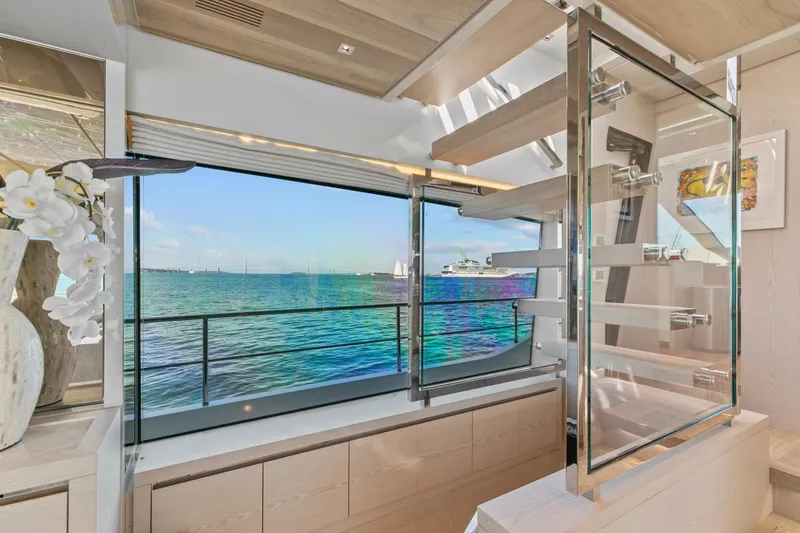 Miss Liza Yacht Photos Pics 2022 Sanlorenzo Sl86 - Image 55