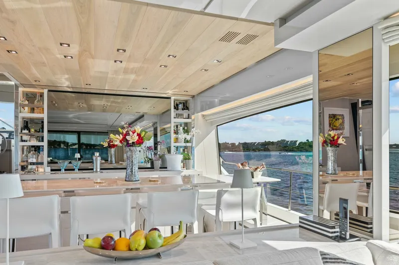 Miss Liza Yacht Photos Pics 2022 Sanlorenzo Sl86 - Image 37