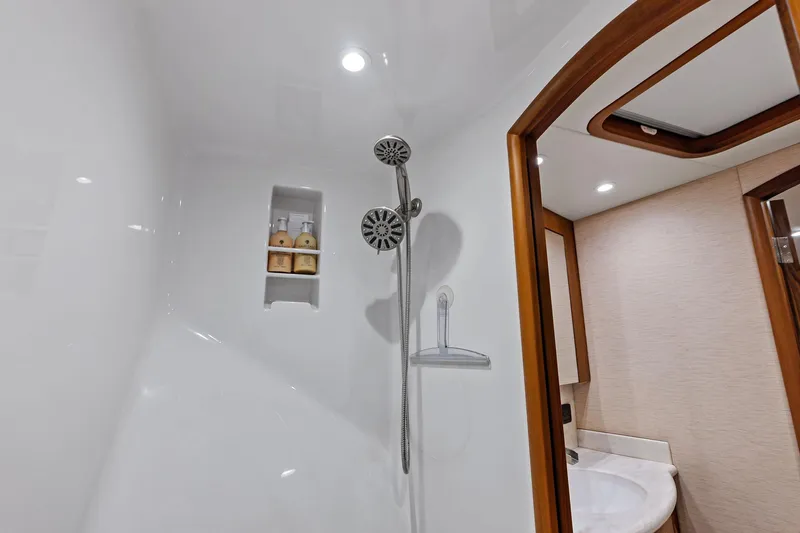 Knot Haulin Yacht Photos Pics Luxurious 2017 Spencer Convertible shower with modern fixtures and built-in toiletry shelf.