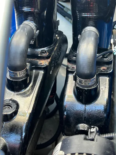  Yacht Photos Pics Engine components of a 2016 Formula 353 FASTech boat.