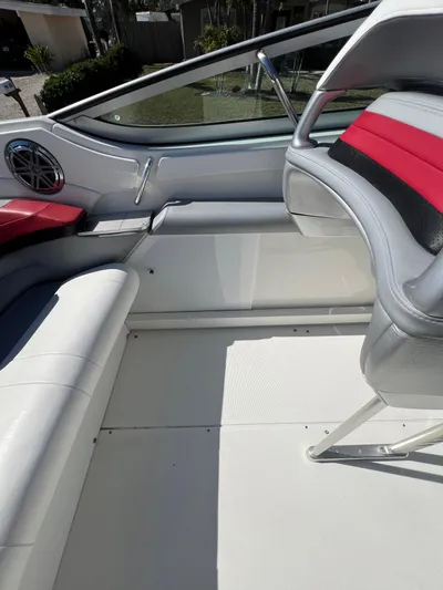  Yacht Photos Pics 2016 Formula 353 FASTech boat interior with white and red seating.