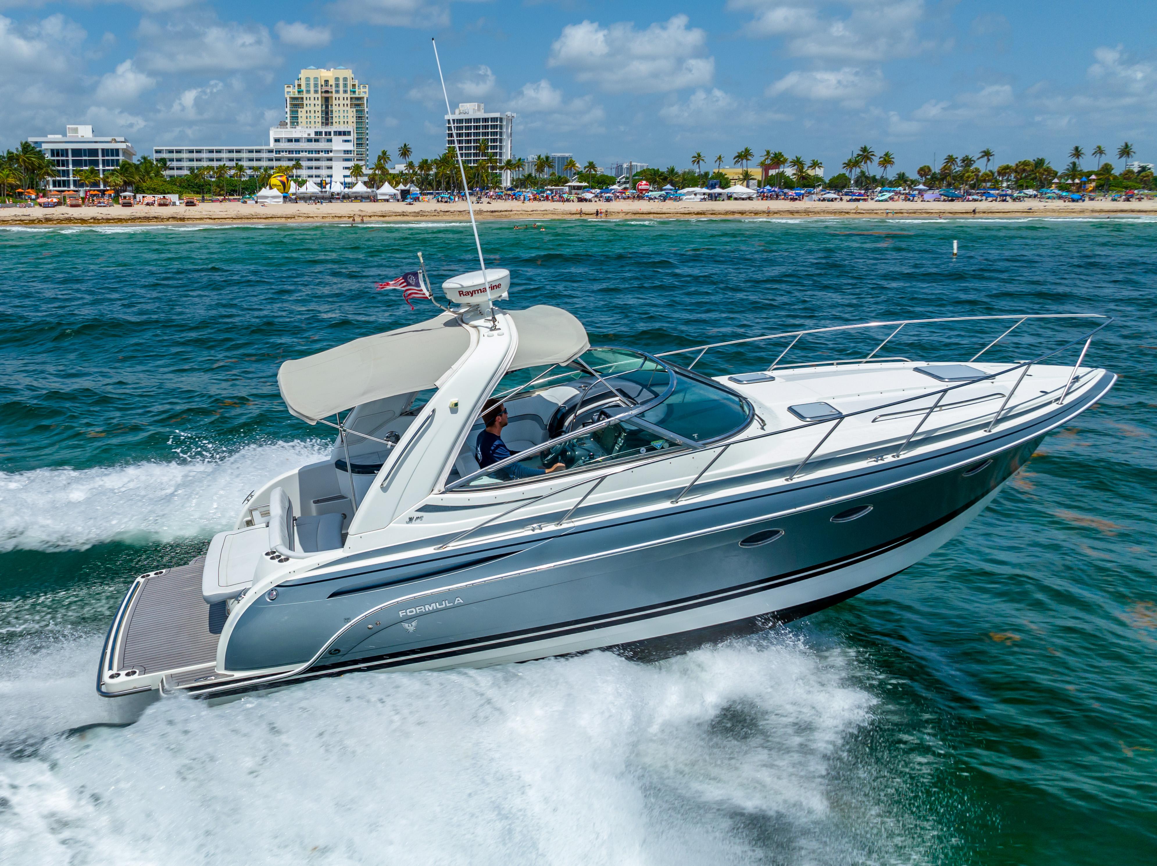 2018 Formula 31 PC Express Cruiser for sale - YachtWorld