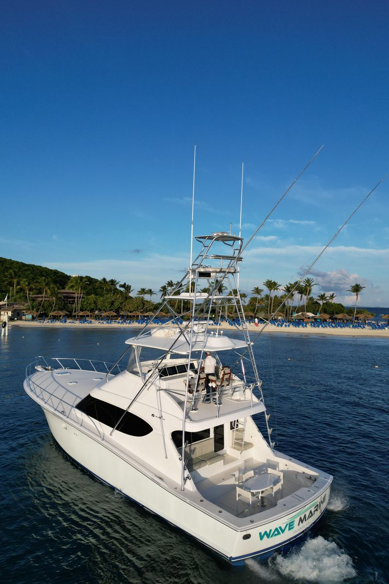 2009 Hatteras 59 
