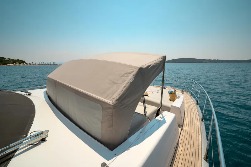 Atlantis Yacht Photos Pics 