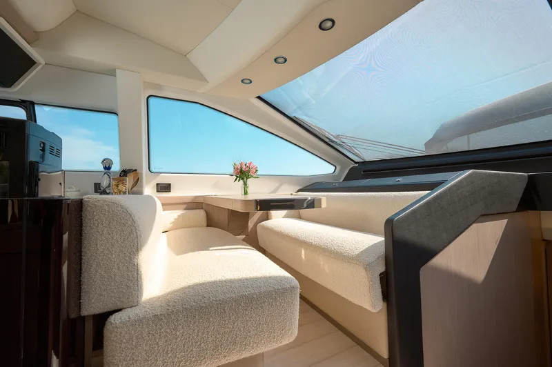 Atlantis Yacht Photos Pics 