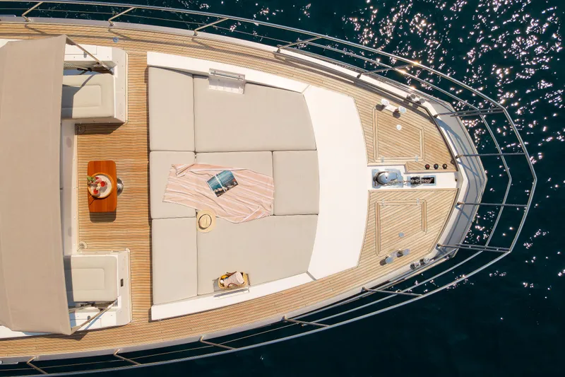 Atlantis Yacht Photos Pics 