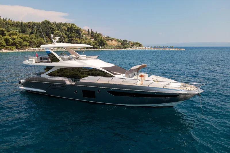 Atlantis Yacht Photos Pics 