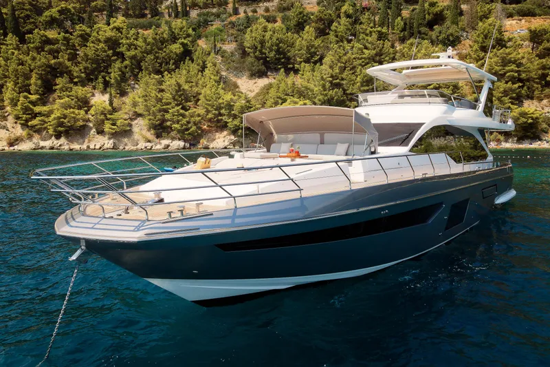 Atlantis Yacht Photos Pics 