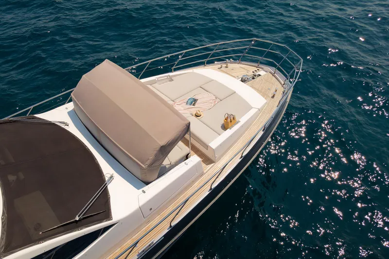 Atlantis Yacht Photos Pics 