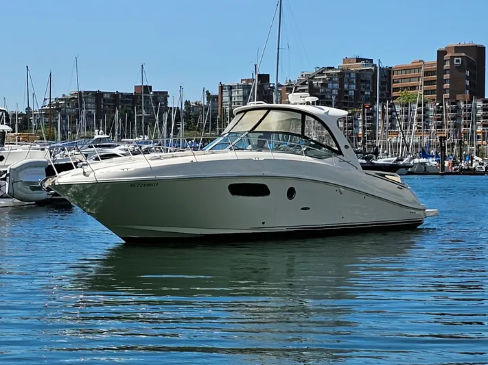 Ula Yacht Photos Pics 