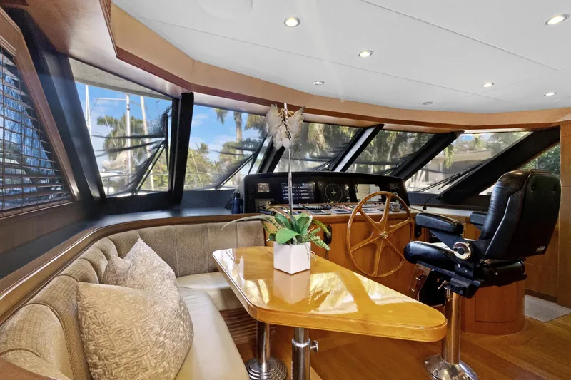 Gail Force Yacht Photos Pics Galley Seating