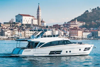 2020 Greenline OceanClass 68