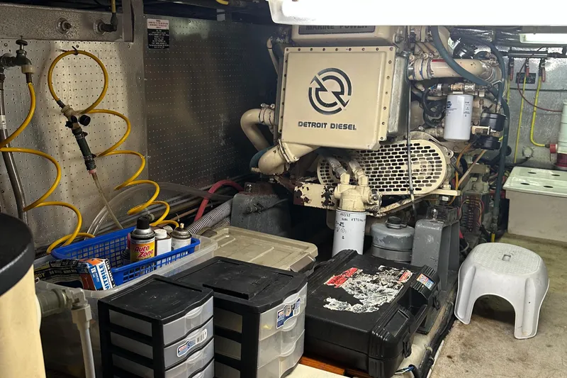 Intoxication Yacht Photos Pics Engine room of a 1995 Jefferson 48 Rivanna yacht with Detroit Diesel engine.