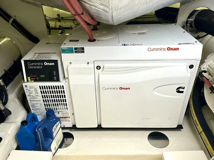 Norfolk Girl Yacht Photos Pics 2018 Riviera 5400 Sport Yacht - Image 45