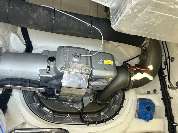 Norfolk Girl Yacht Photos Pics 2018 Riviera 5400 Sport Yacht - Image 47