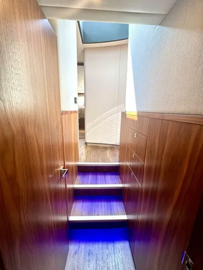 Norfolk Girl Yacht Photos Pics 2018 Riviera 5400 Sport Yacht - Image 35