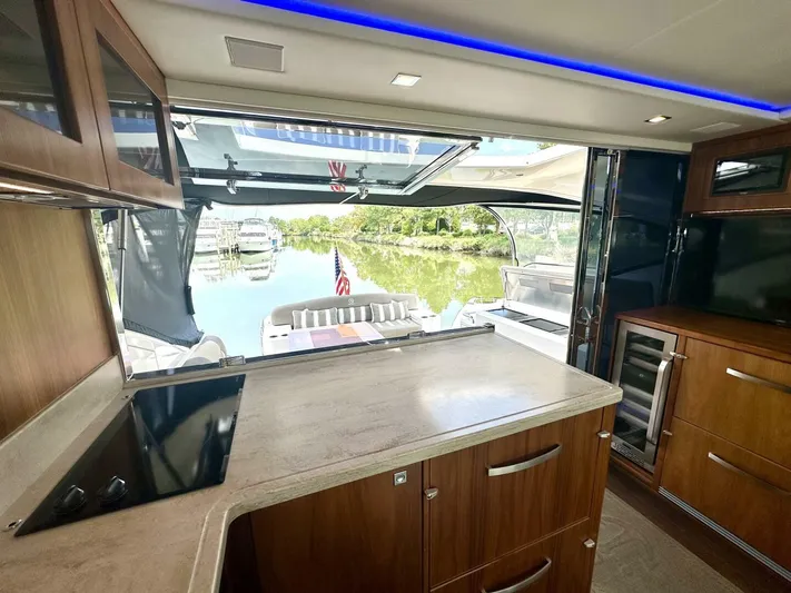 Norfolk Girl Yacht Photos Pics 2018 Riviera 5400 Sport Yacht - Image 14