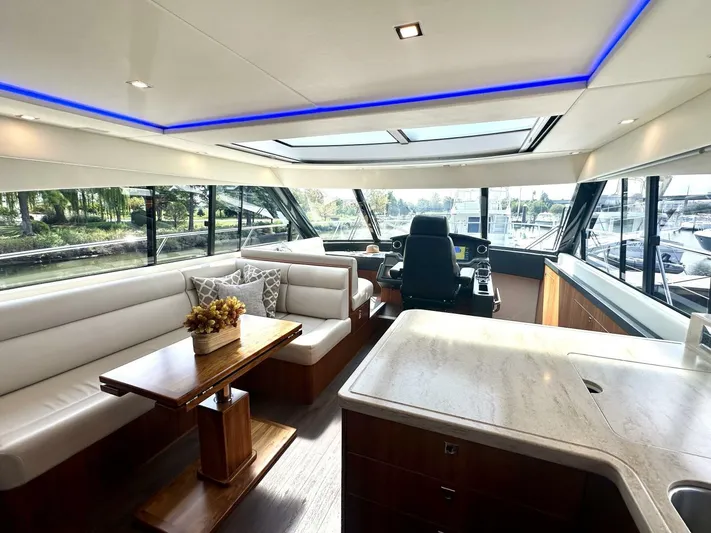 Norfolk Girl Yacht Photos Pics 2018 Riviera 5400 Sport Yacht - Image 12