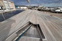 2018 Maxi Dolphin 75