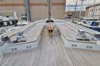 2018 Maxi Dolphin 75