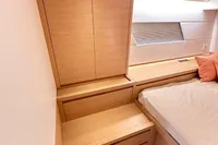 2018 Maxi Dolphin 75