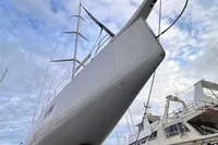 2018 Maxi Dolphin 75