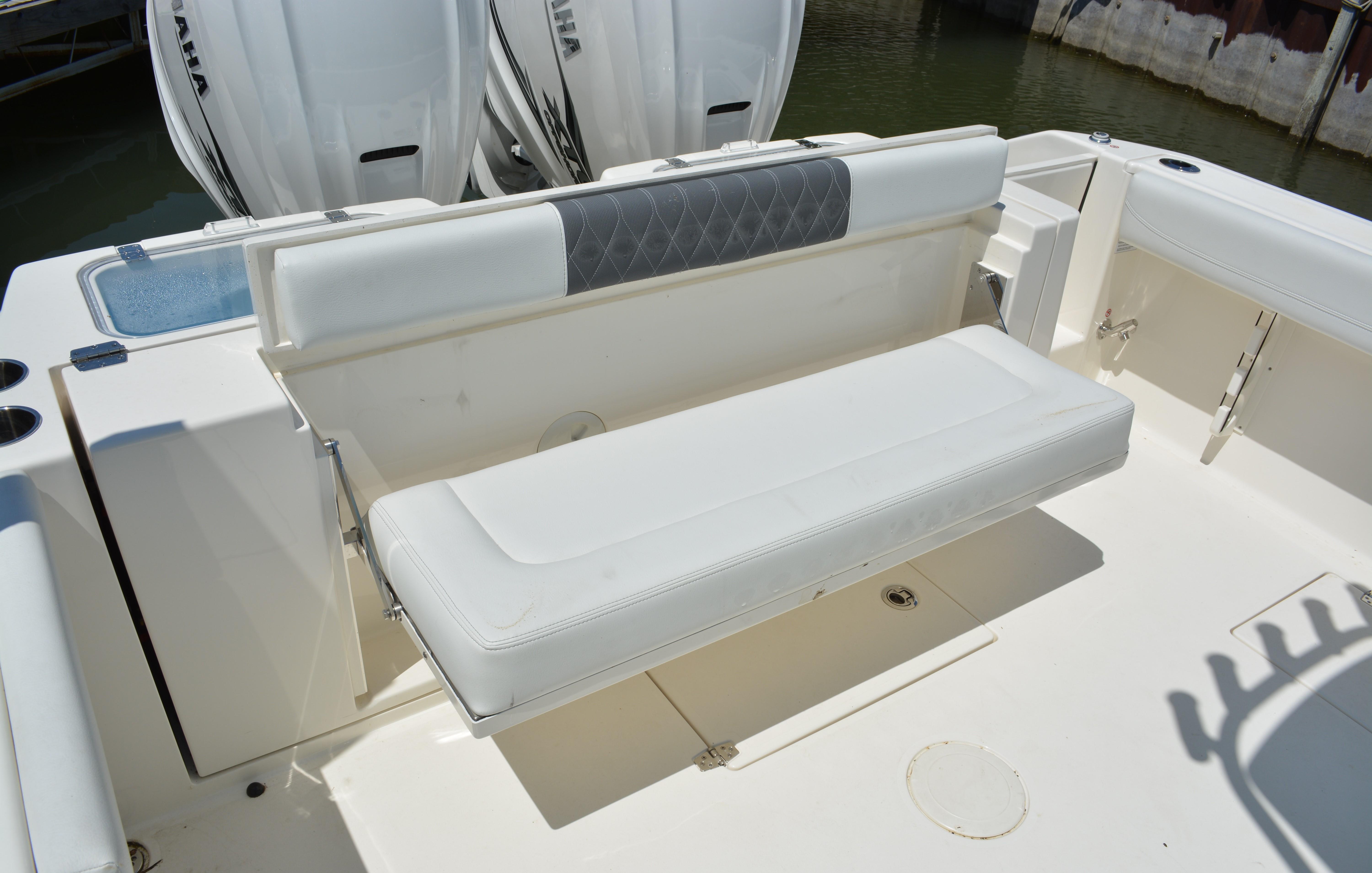 2022 Cobia 320 Center Console Center Console for sale - YachtWorld