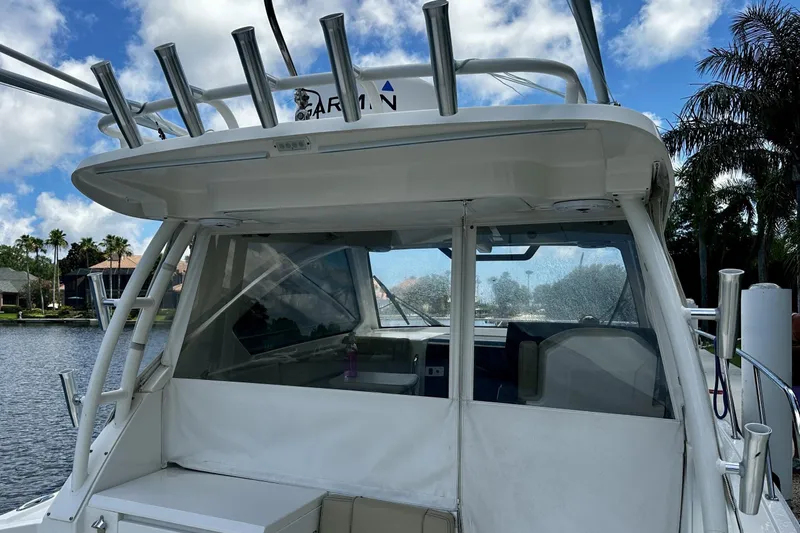  Yacht Photos Pics Pursuit 34 OS - Exterior